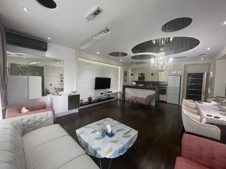 Kirayə 3 otaqlı mənzil, 140 m², Şah İsmayıl Xətai: 2 000 ₼/ay 3