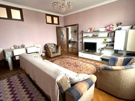 Elan №6351009 - Bakı, İnşaatçılar m., 2 otaqlı, 65 m², 17/17 mərtəbə