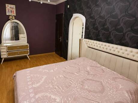 4-комн. вторичка - м. Ази Асланов - 100 м²