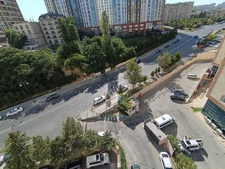Elan №6351165 - Bakı, Elmlər Akademiyası m., 2 otaqlı, 80 m², 9/17 mərtəbə