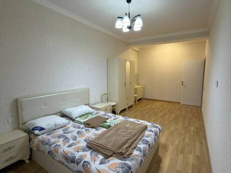 Elan №6344491 - Bakı, Şah İsmayıl Xətai m., 2 otaqlı, 70 m², 3/17 mərtəbə