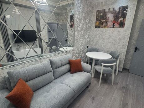 2 otaqlı mənzil, 42 m², Qara Qarayev: 166 000 ₼ 2