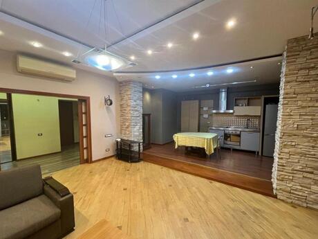 3 otaqlı mənzil, 130 m², Nizami: 389 000 ₼ 3