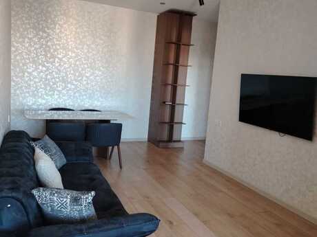 Elan №6351410 - Bakı, Neftçilər m., 2 otaqlı, 75 m², 17/20 mərtəbə