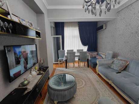2 otaq · 55 m² · 15/17 mərtəbə, Elmlər Akademiyası