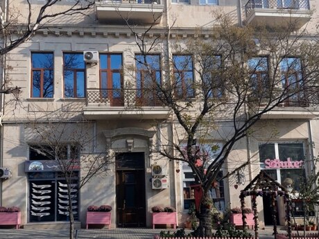 Объявление №6351494 - Баку, м. Низами, 5-комн., 150 м²