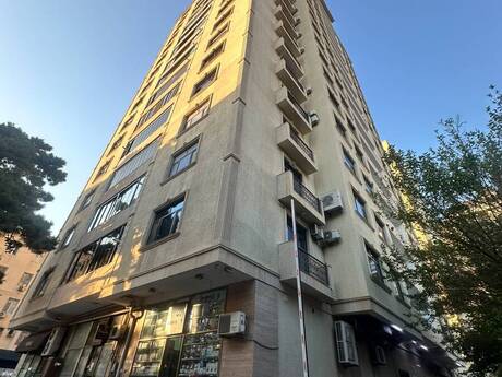 4 rooms · 240 m² · floor 4/16, Nəriman Nərimanov