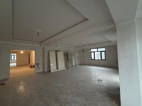 4 otaqlı mənzil, 240 m², Nəriman Nərimanov: 720 000 ₼ 2