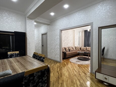 2-room apartment, 90 m², Nəriman Nərimanov: 277 000 ₼ 5