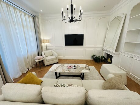 2-комнатная квартира, 100 м², 28 May: 385 000 ₼ 2
