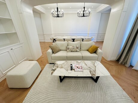 2-комнатная квартира, 100 м², 28 May: 385 000 ₼ 5