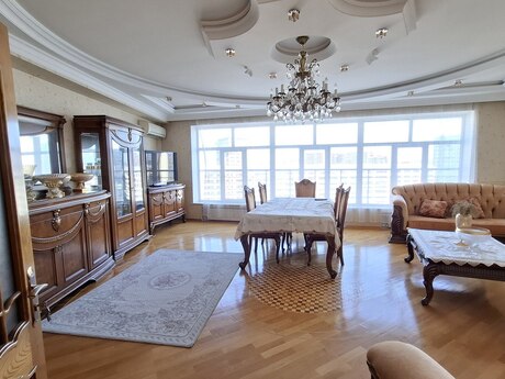4 otaqlı mənzil, 205 m², Azadlıq Prospekti: 448 000 ₼ 2