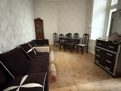 1 otaq · 20 m² · 1/6 mərtəbə, Bayıl