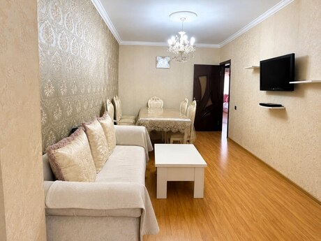 Объявление №6352244 - Баку, Хатаинский р., 4-комн., 100 м², 9/9 этаж