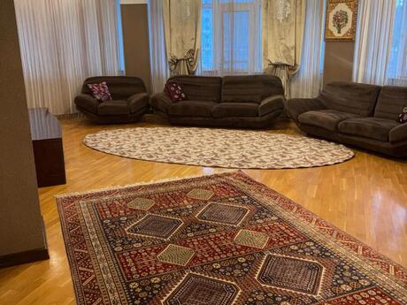 Объявление №6352298 - Баку, м. Шах Исмаил Хатаи, 3-комн., 135 м², 16/17 этаж