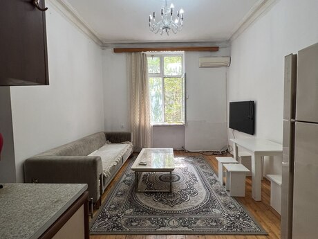 Elan №6352374 - Bakı, Nəriman Nərimanov m., 2 otaqlı, 35 m², 2/4 mərtəbə