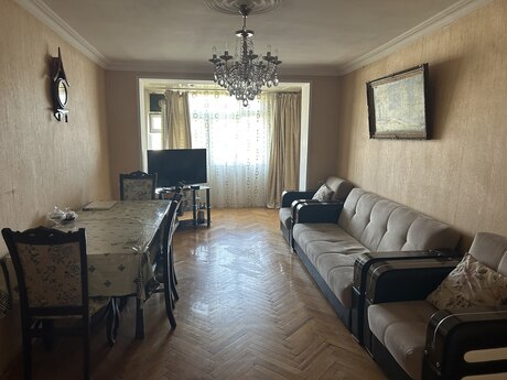 3 otaq · 60 m² · 5/5 mərtəbə, Gənclik