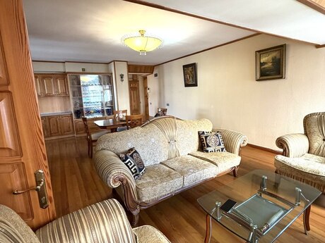 3-room old-build apartment for sale in Sahil, 90 m², 280 000 AZN, photo 5 / 12