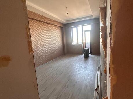 2-room apartment, 88 m², 28 May: 280 000 ₼ 3