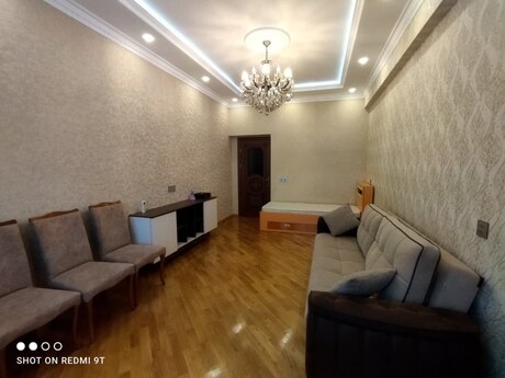 Elan №6352651 - Bakı, Yasamal r., 2 otaqlı, 65 m², 3/16 mərtəbə