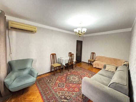 Elan №6352646 - Bakı, Elmlər Akademiyası m., 2 otaqlı, 50 m², 4/4 mərtəbə
