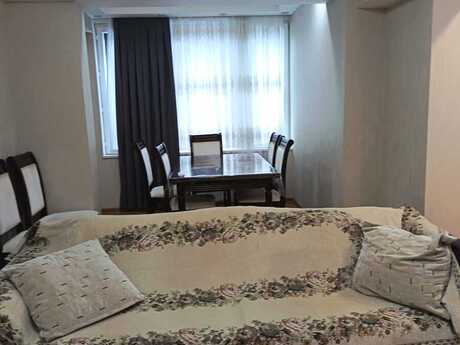 Объявление №6352684 - Баку, Сабаильский р., 3-комн., 90 м², 7/9 этаж