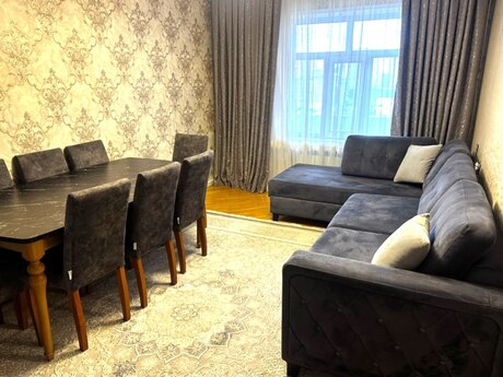 Elan №6352854 - Bakı, Yasamal r., 4 otaqlı, 119 m², 5/9 mərtəbə