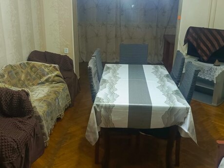 Объявление №6352964 - Баку, м. Элмляр Академиясы, 3-комн., 70 м², 2/5 этаж