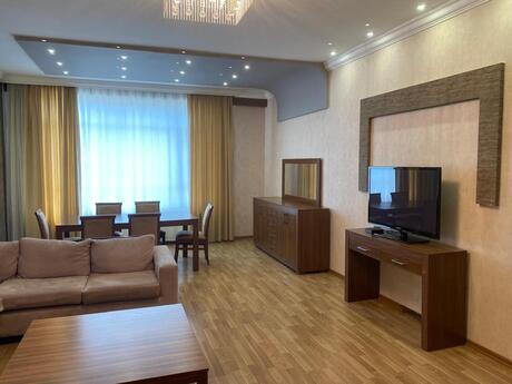 3 otaqlı mənzil, 126 m², Alyans MTK: 400 000 ₼ 3