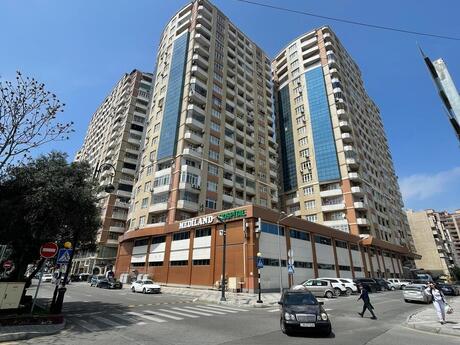 Объявление №6353036 - Баку, м. Шах Исмаил Хатаи, 3-комн., 126 м², 12/20 этаж