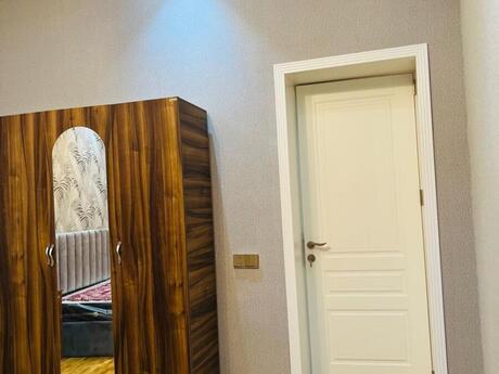 Elan №6353067 - Bakı, 28 May m., 2 otaqlı, 78 m², 4/7 mərtəbə