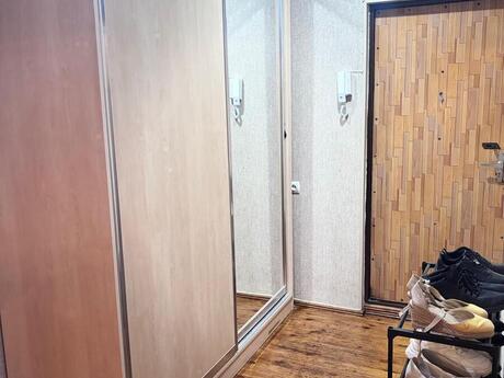 3 otaqlı köhnə tikili - Azadlıq Prospekti m. - 80 m²