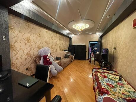 2 otaqlı yeni tikili - Şah İsmayıl Xətai m. - 95 m²
