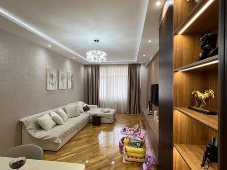 3 otaqlı mənzil, 136 m², Həzi Aslanov: 325 000 ₼ 2