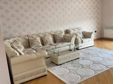 Elan №6353788 - Bakı, İnşaatçılar m., 3 otaqlı, 150 m², 16/18 mərtəbə