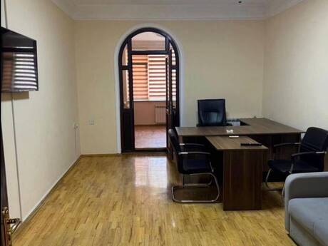 Elan №6353396 - Bakı, Şah İsmayıl Xətai m., 4 otaqlı, 99 m²