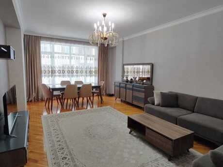 Elan №6353446 - Bakı, İnşaatçılar m., 3 otaqlı, 140 m², 6/19 mərtəbə