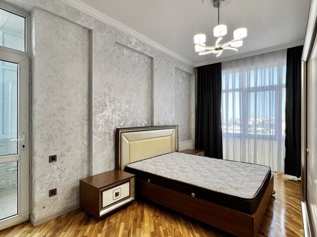 2-комнатная квартира, 90 м², Nəriman Nərimanov: 278 000 ₼ 5