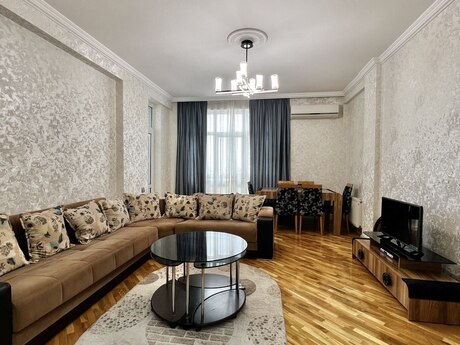 Объявление №6353531 - Баку, м. Нариман Нариманов, 2-комн., 90 м², 9/15 этаж