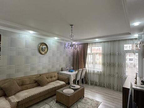 4 otaqlı köhnə tikili - Neftçilər m. - 110 m²