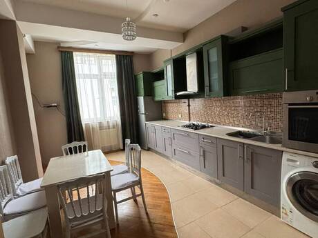 Elan №6353801 - Bakı, Nəsimi r., 2 otaqlı, 105 m², 15/18 mərtəbə