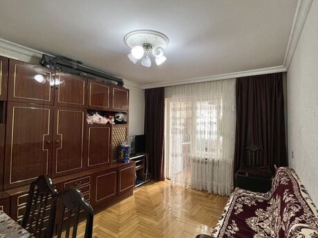 Elan №6354019 - Bakı, Neftçilər m., 3 otaqlı, 60 m², 5/9 mərtəbə