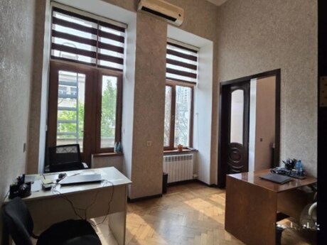 Объявление №6354066 - Баку, м. Низами, 5-комн., 150 м²