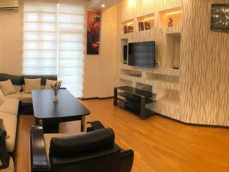 Elan №6354186 - Bakı, 28 May m., 3 otaqlı, 100 m², 14/17 mərtəbə