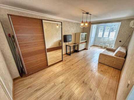 Elan №6354603 - Bakı, İnşaatçılar m., 2 otaqlı, 55 m², 2/5 mərtəbə