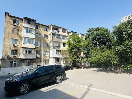 Elan №6354649 - Bakı, Elmlər Akademiyası m., 1 otaqlı, 45 m², 2/5 mərtəbə