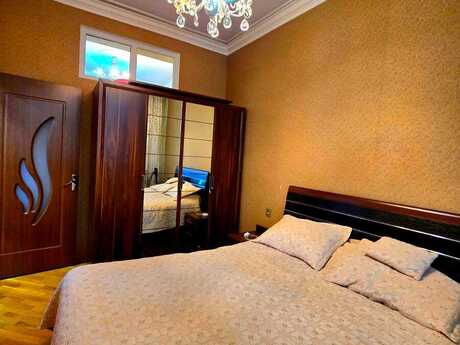 2-room apartment, 74 m², Azadlıq Prospekti: 200 000 ₼ 3