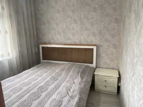 Yeni Günəşlidə 3 otaqlı köhnə tikili mənzil satılır, 61 m², 148 000 AZN, şəkil 3 / 12