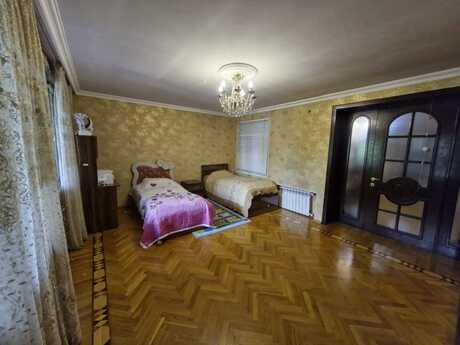 İnşaatçılarda 3 otaqlı köhnə tikili mənzil satılır, 120 m², 330 000 AZN, şəkil 3 / 10