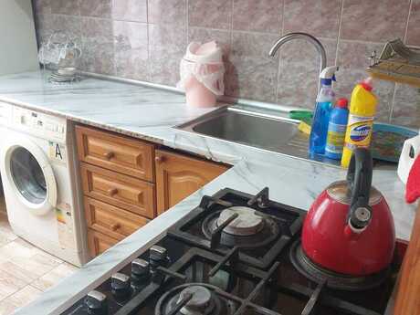 28 Mayda 2 otaqlı köhnə tikili mənzil satılır, 60 m², 262 000 AZN, şəkil 4 / 6